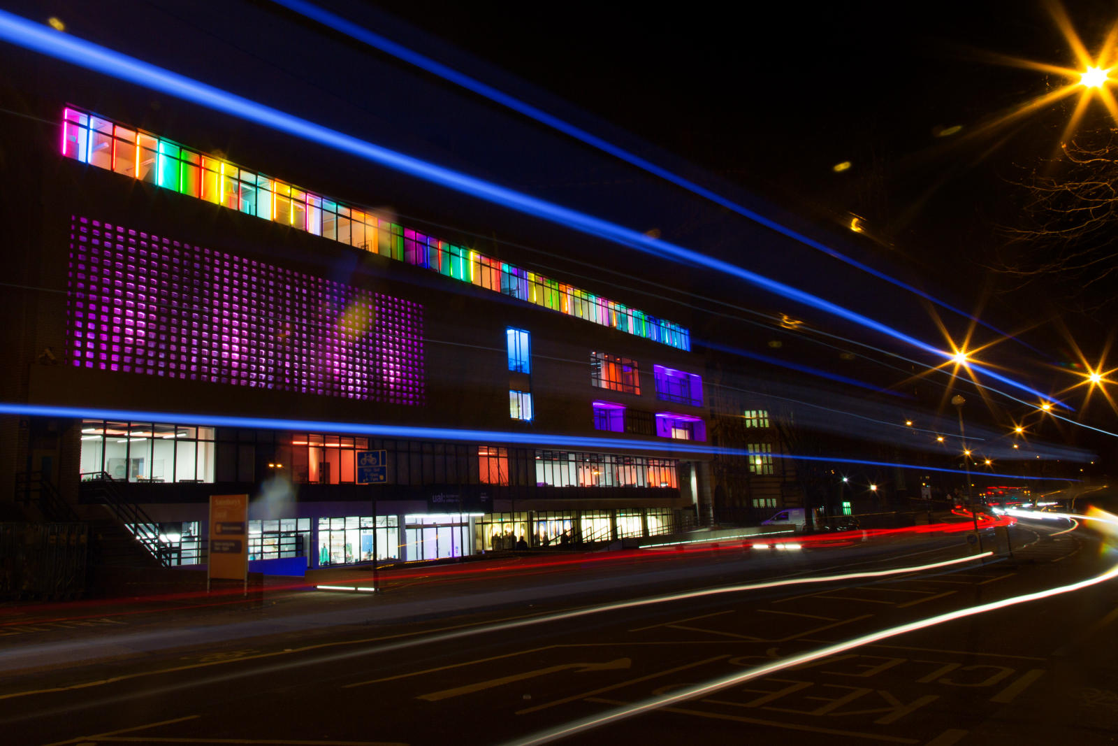 Insight Lighting London/ photo credit: Nicki Szlovak