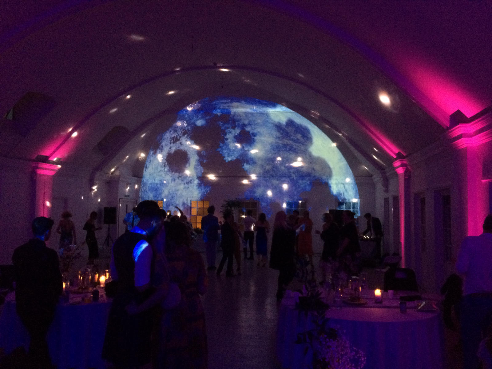 Insight Lighting Ltd - London - moon and stars projection