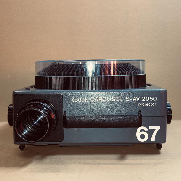 Kodak S-AV 2050 Carousel Projector