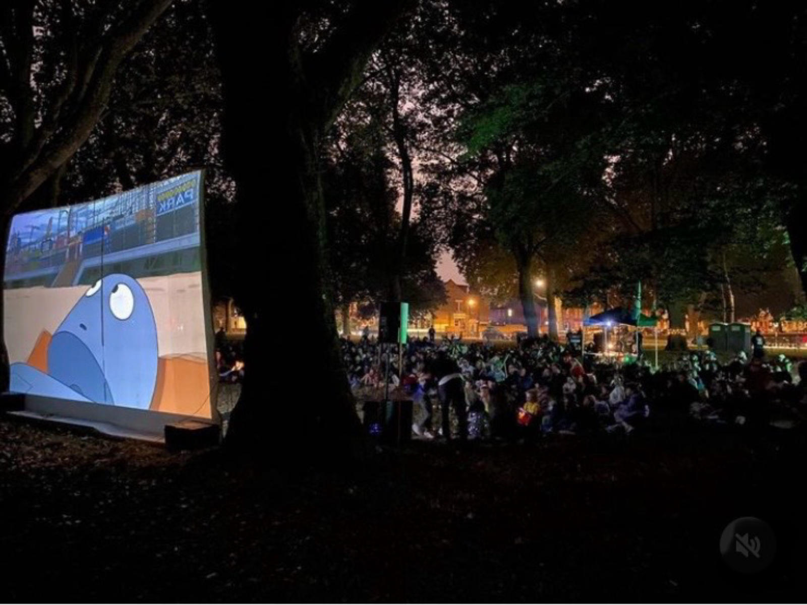 Image of Tree Circle Cinema in Millfields Park, London